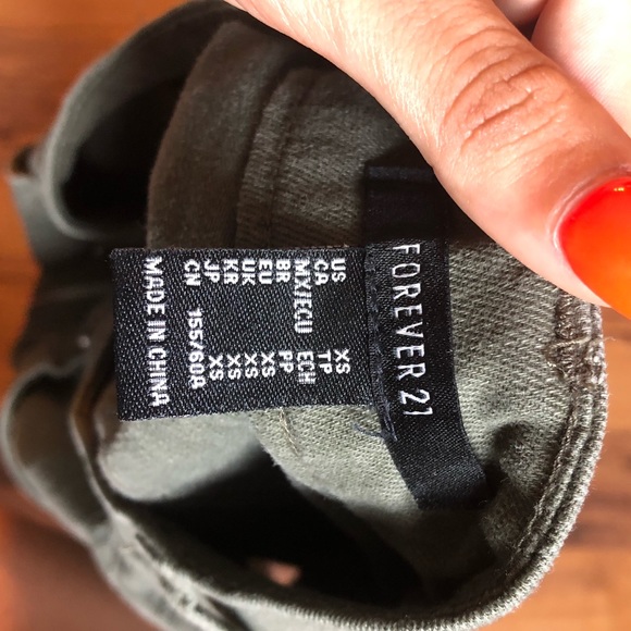 Forever 21 high rise army green denim shorts! - Picture 3 of 3